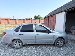 2012 Lada (ВАЗ) Granta I, серебристый, 230000 рублей, вид 2