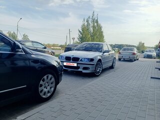 2001 BMW 3 серии 320i IV (E46) Рестайлинг, серебристый, 750000 рублей, вид 3