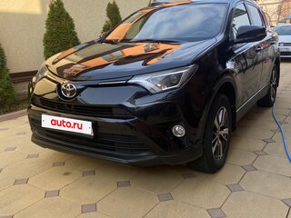 2015 Toyota RAV4 IV (XA40) Рестайлинг, чёрный, 1530000 рублей, вид 2