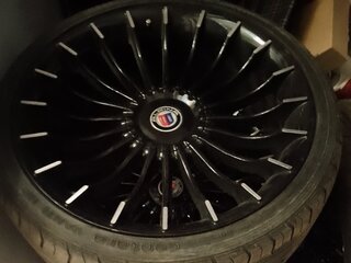 2010 BMW 7 серии Long 750Li xDrive V (F01/F02/F04), чёрный, 1499777 рублей, вид 4
