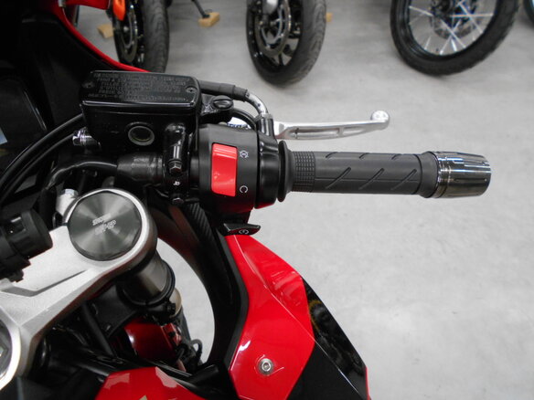 2020 Honda CBR 650R, красный, 880000 рублей - вид 23