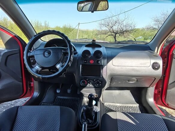 2006 Chevrolet Aveo I, красный, 282000 рублей - вид 5