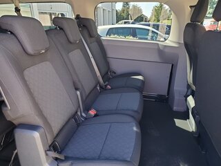 2026 Volkswagen Transporter 4MOTION T7, чёрный, 7646575 рублей, вид 5