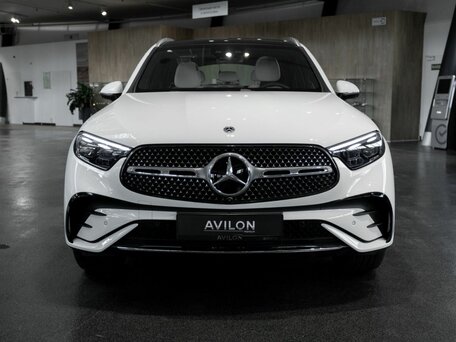2025 Mercedes-Benz GLC 300 II (X254), белый, 9000000 рублей, вид 3