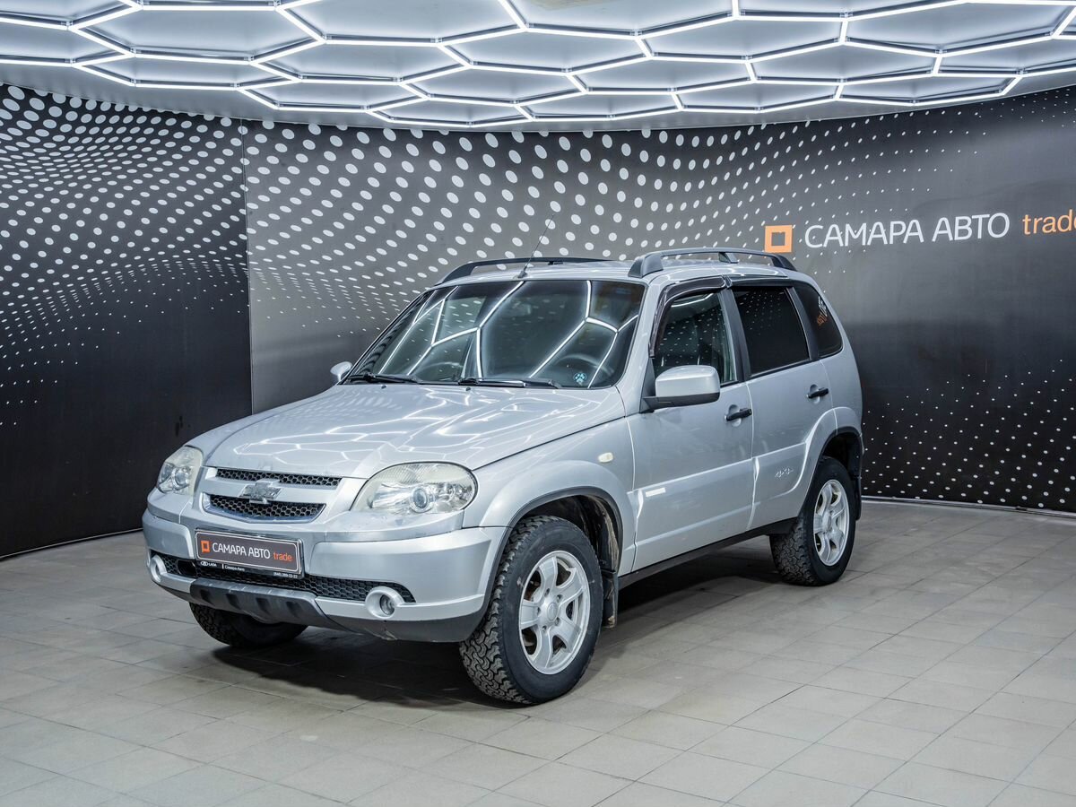 Открыть фотографии: Chevrolet Niva I Рестайлинг