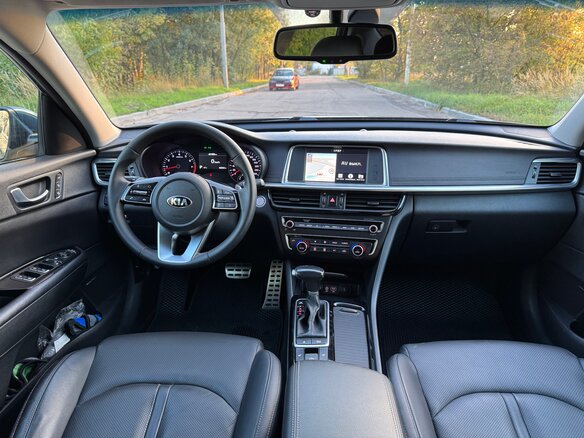 2019 Kia Optima IV Рестайлинг, синий, 1855000 рублей - вид 11