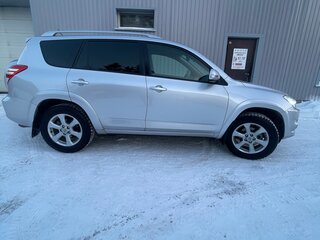 2011 Toyota RAV4 Long III (XA30) Рестайлинг, серебристый, 1490000 рублей, вид 5