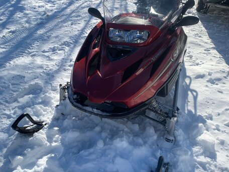 2004 Ski-Doo Grand Touring Limited, красный, 580000 рублей, вид 1