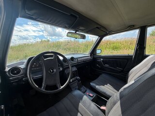 1984 Mercedes-Benz W123 200 5-speed, белый, 450000 рублей, вид 4