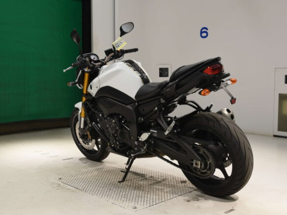 2016 Yamaha FZ8, белый, 450000 рублей - вид 5