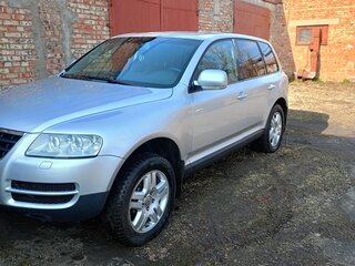 2002 Volkswagen Touareg I, серебристый, 750000 рублей, вид 1