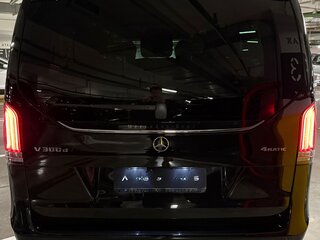 2026 Mercedes-Benz V-Класс Extra Long 300 d экстра длинный III (W447) Рестайлинг 2, чёрный, 14560000 рублей, вид 4