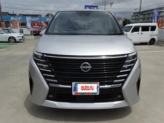 2023 Nissan Serena VI (C28), серебристый, 1890000 рублей, вид 2