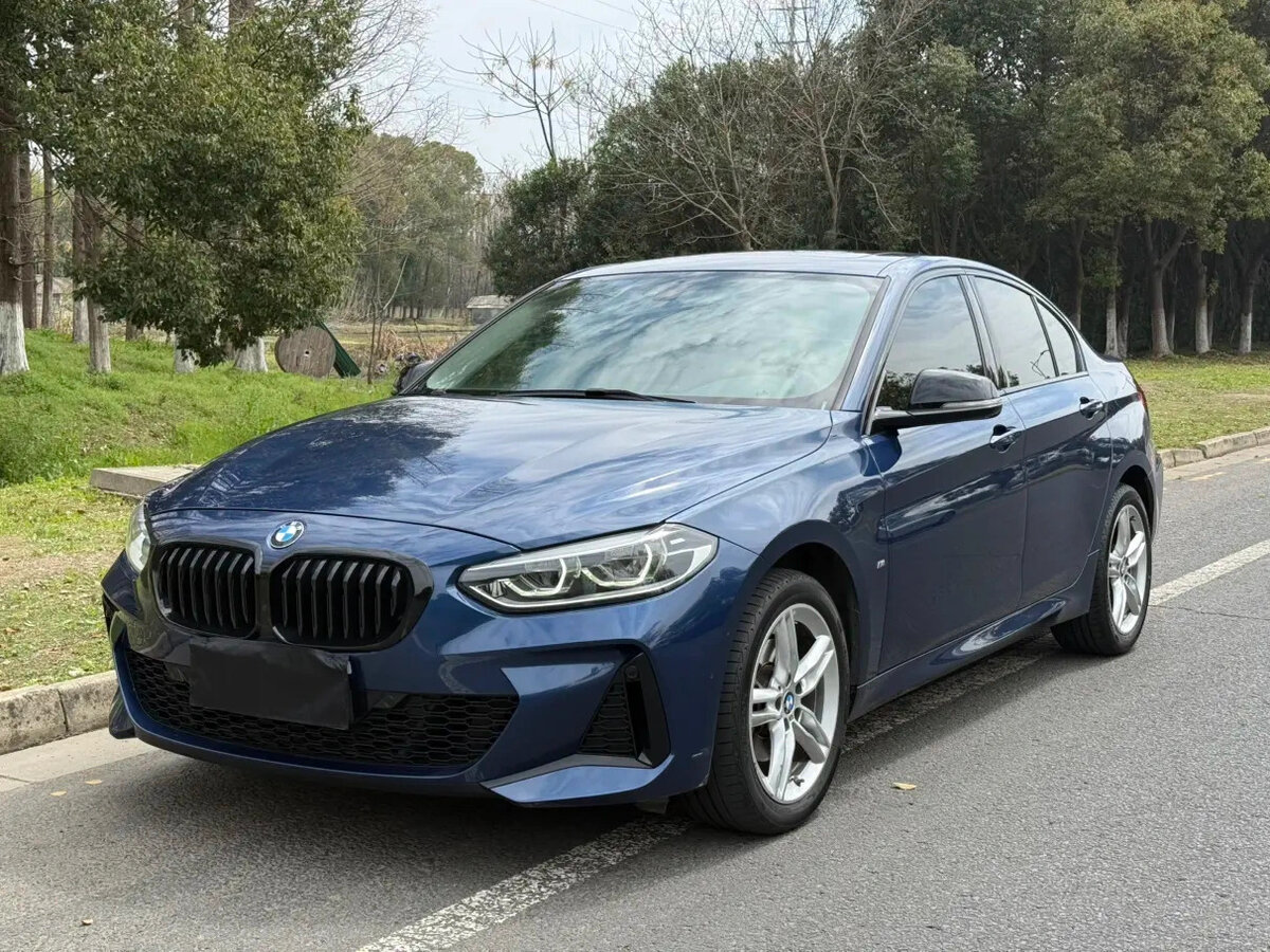 Открыть фотографии: BMW 1 серии III (F52) Рестайлинг