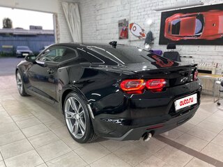 2019 Chevrolet Camaro VI Рестайлинг, чёрный, 4000000 рублей, вид 4