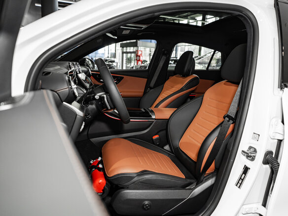 2026 Mercedes-Benz GLC Coupe 300 II (C254), белый, 9790000 рублей - вид 11
