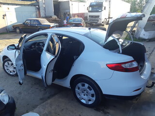 2013 Renault Fluence I Рестайлинг, белый, 690000 рублей, вид 5