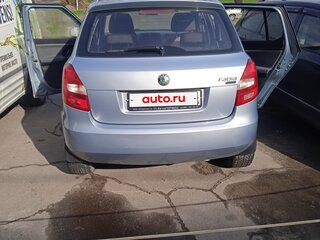 2010 Skoda Fabia II Рестайлинг, голубой, 500000 рублей, вид 4