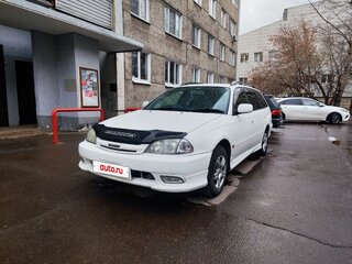 2001 Toyota Caldina II Рестайлинг, белый, 520000 рублей, вид 4