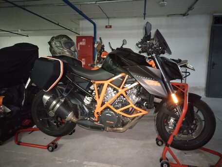 2014 KTM 1290 Super Duke R, чёрный, 750000 рублей, вид 2