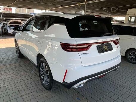 2022 Geely Vision X6 Pro, белый, 1330000 рублей, вид 4