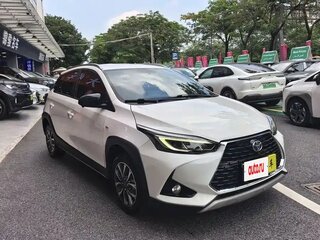2022 Toyota Yaris L XP150 Рестайлинг, белый, 1190005 рублей, вид 5