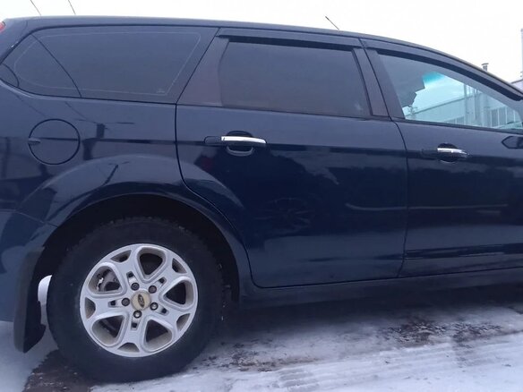 2009 Ford Focus II Рестайлинг, синий, 700000 рублей - вид 2