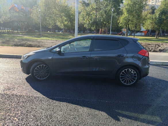2013 Kia Ceed II, серый, 1100000 рублей - вид 8