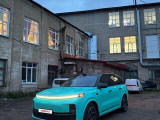 2024 Li Auto (Lixiang) L9 52.3 kWh I Рестайлинг, голубой, 7500000 рублей, вид 4