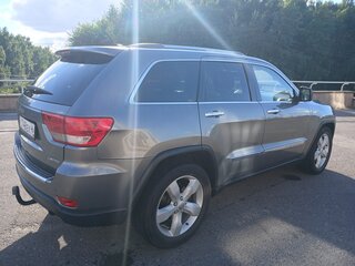2011 Jeep Grand Cherokee IV (WK2), серый, 1300000 рублей, вид 5