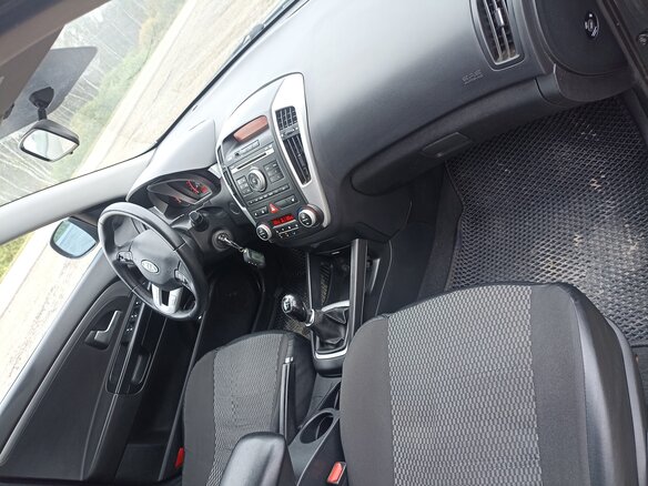 2010 Kia Ceed I, чёрный, 650000 рублей - вид 8