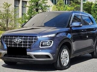 2023 Hyundai Venue I, серый, 1850000 рублей, вид 1