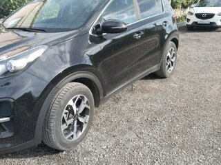 2019 Kia Sportage IV Рестайлинг, чёрный, 2050000 рублей, вид 3