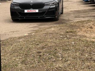 2021 BMW 5 серии 520d xDrive VII (G30/G31/G38) Рестайлинг, серый, 6200000 рублей, вид 2