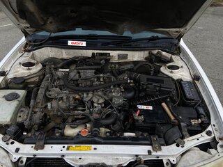 2000 Toyota Corolla VIII (E110) Рестайлинг, белый, 330000 рублей, вид 5