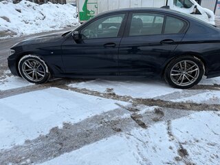 2020 BMW 5 серии 530i xDrive VII (G30/G31/G38), синий, 4000000 рублей, вид 4