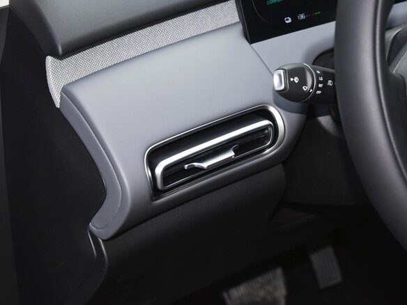 2026 Changan Qiyuan Q05 51.9 kWh II, серебристый - вид 29