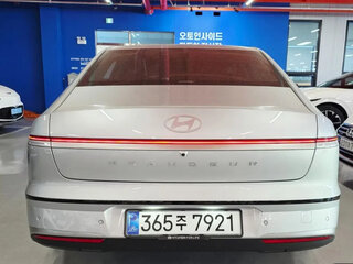 2026 Hyundai Grandeur VII, серебристый, 6900000 рублей, вид 2