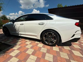 2020 Kia K5 III, белый, 2750000 рублей, вид 2