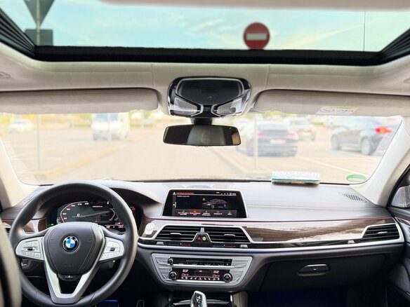 2020 BMW 7 серии 750d xDrive VI (G11/G12) Рестайлинг, чёрный, 7500000 рублей - вид 14
