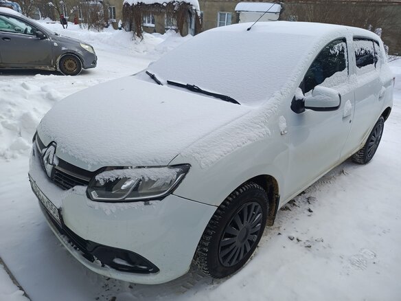 2015 Renault Sandero II, белый, 480000 рублей - вид 9