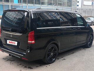 2020 Mercedes-Benz V-Класс Long 300 d длинный III (W447) Рестайлинг, чёрный, 5557770 рублей, вид 3