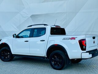 2025 Nissan Navara (Frontier) Double Cab IV (D23) Рестайлинг, белый, 4850000 рублей, вид 4