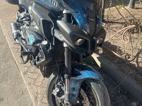 2017 Yamaha MT-10, синий, 950000 рублей, вид 4