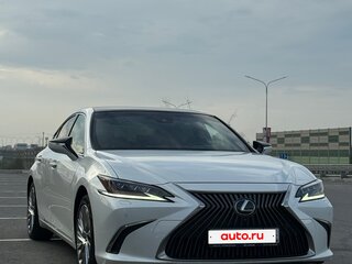 2019 Lexus ES 350 VII, белый, 4500000 рублей, вид 2