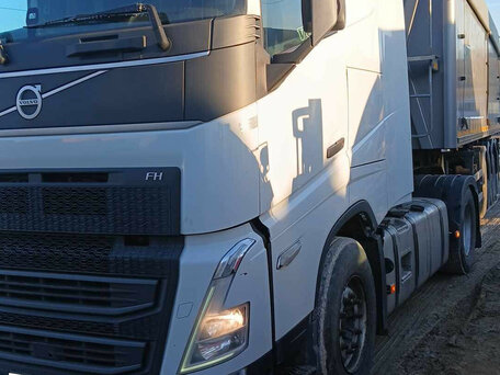 2022 Volvo FH 540, белый, 10197000 рублей, вид 1