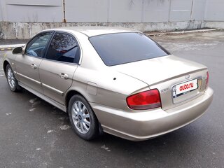 2005 Hyundai Sonata ТагАЗ IV (EF) Рестайлинг, бежевый, 330000 рублей, вид 4