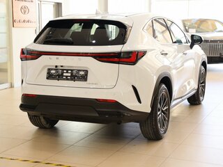 2025 Lexus NX 200 II, белый, 6450000 рублей, вид 5