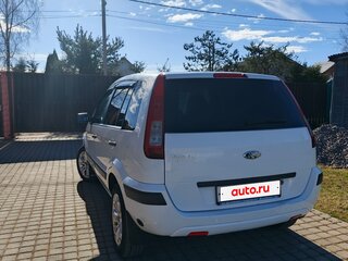 2007 Ford Fusion I Рестайлинг, белый, 490000 рублей, вид 4