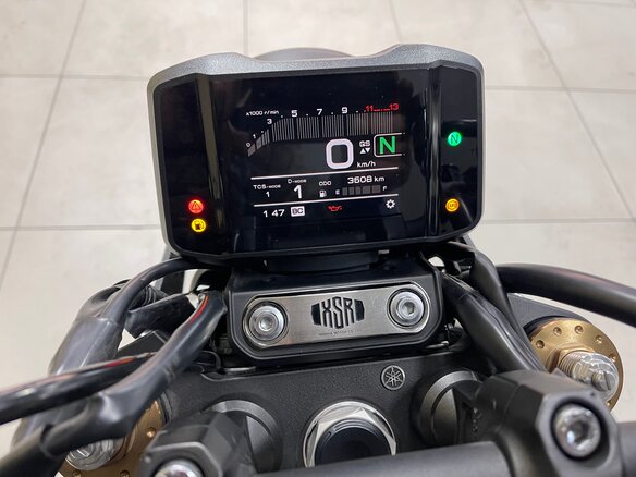 2022 Yamaha XSR900, чёрный, 1070000 рублей - вид 11